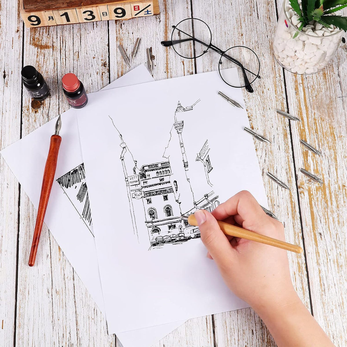 Chinco 14 Pcs Dip Pen Nibs Holders with Comic Calligraphy Wooden Drawing Pen Holder with Stainless Steel Nib for Writing Painting Signing Present