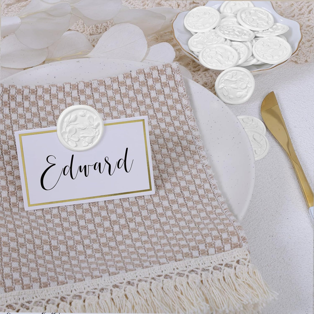 UNIQOOO Wax Seal Stickers - 3D Magnolia Wedding Invitation Envelope Botanical Seal Stickers, 50 Pcs Self- Adhesive Snow White Stickers, Perfect for Invitation, Christmas, Gift Wrapping, Party