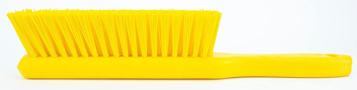 SPARTA Handheld Soft Counter Brush 8 Inch Bristle Span, Multi-Use Dust Brush with 5 Inch Handle for Tables, Countertops, and Delicate Surfaces, Polyester, Yellow
