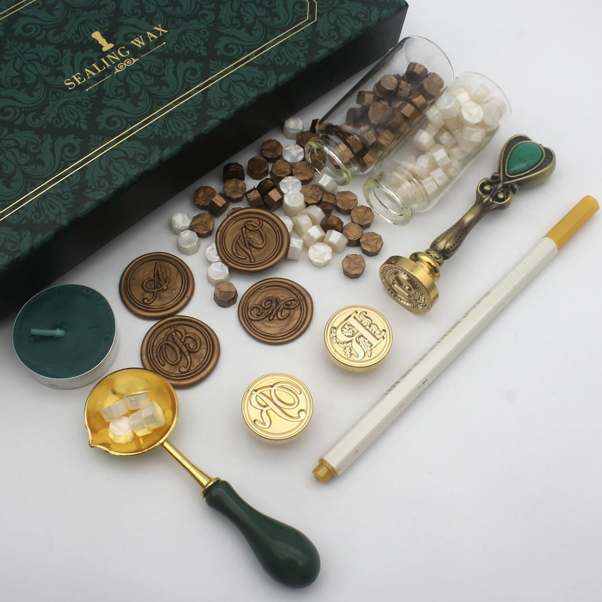 Letter Wax Seal Stamp Kit, Andotopee Wax Seal Kit Initial Alphabet R Sealing Wax Stamp Head 3pcs, Vintage Wax Stamp Seal Kit with Wax Seal Beads, Wax Seal Warmer Tools, Wax Seal Pen, Gift Box Set